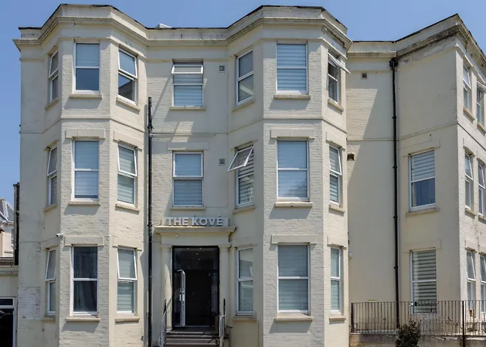 312, The Kove, West Hill Road