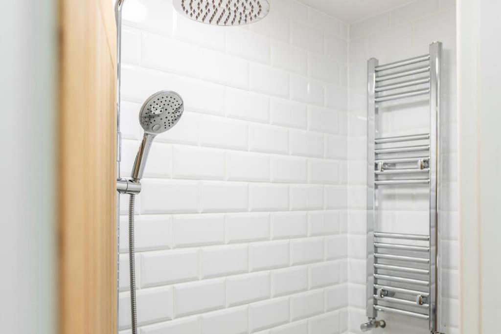 312, The Kove, West Hill Road Апартаменты *